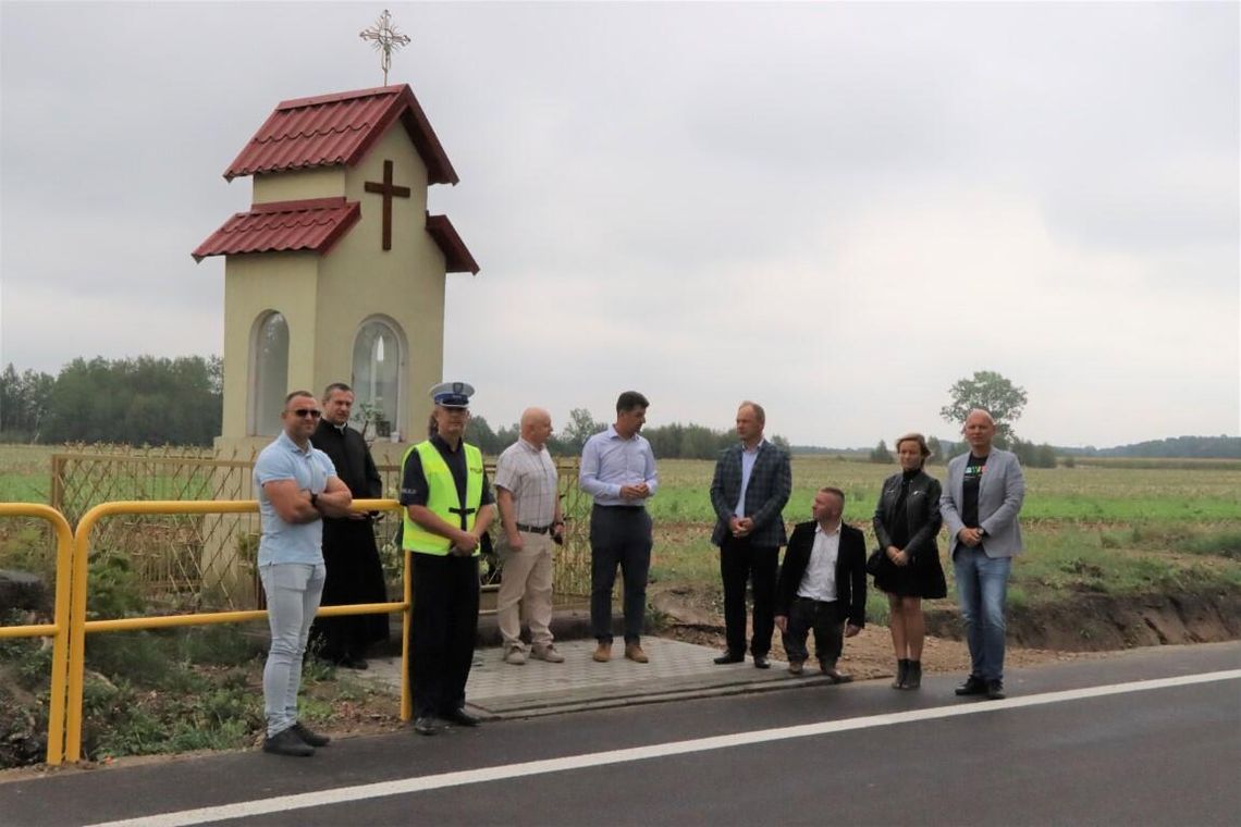 Przebudowa drogi powiatowej Winnica – Błędostowo
