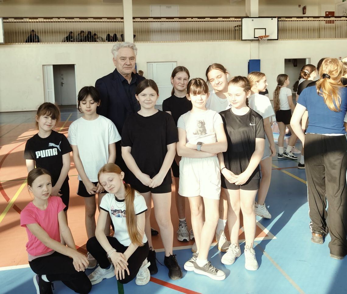 PUŁTUSKI SKOK WZWYŻ MA SIĘ ZNAKOMICIE