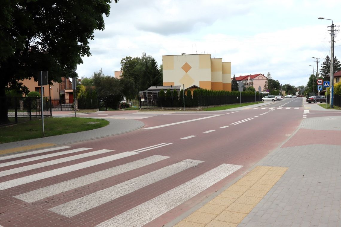 Rozbudowana ulica Białowiejska w Pułtusku z pozwoleniem na użytkowanie