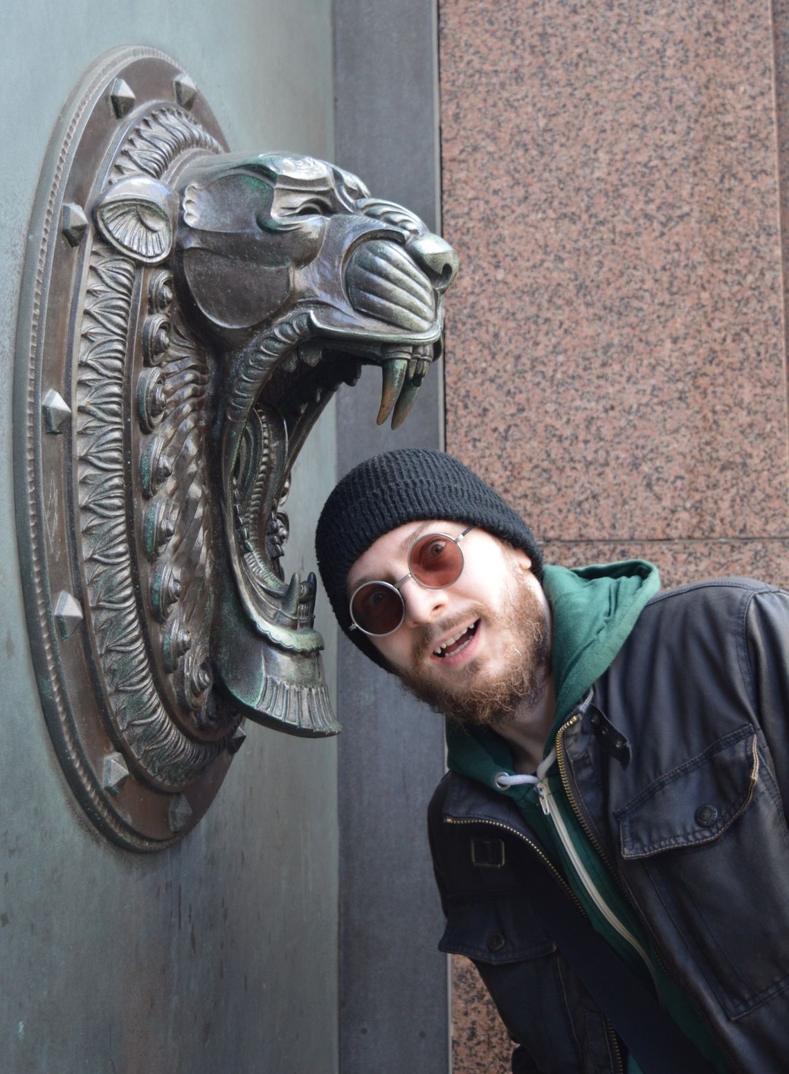 SĄ CIEKAWI WSZYSTKIEGO