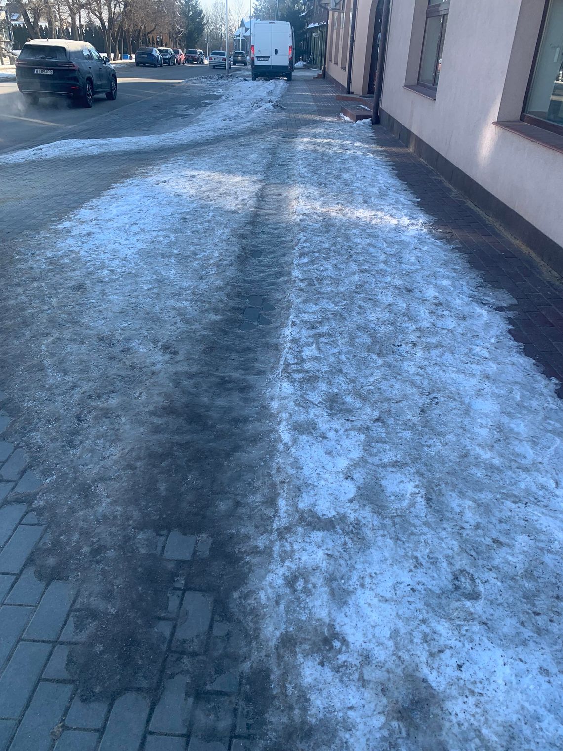 ŚLIZGAWICA BEZ NADZORU