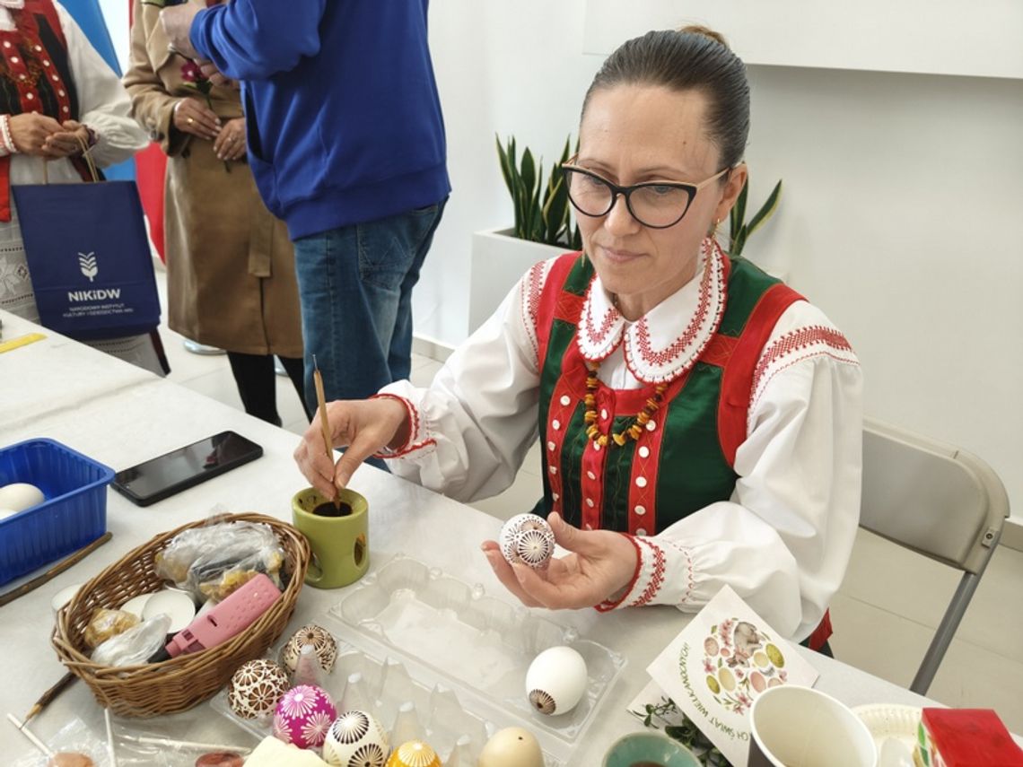 Sobotnie Spotkania ze sztuką wielkanocną Kurpi – fotogaleria