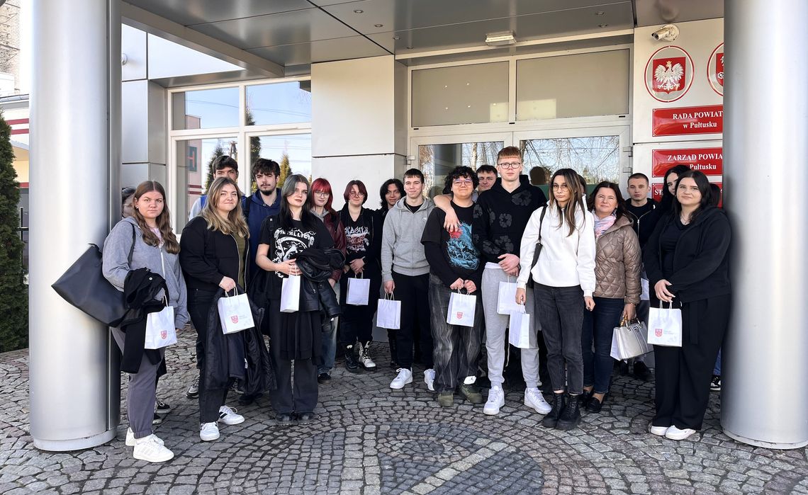 Spotkanie uczniów z Powiatowym Rzecznikiem Konsumentów