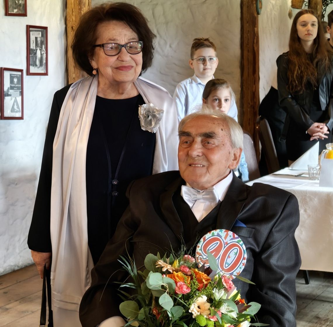 STO LAT TO MAŁO LAT!