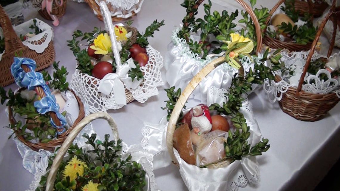 Święcenie pokarmów w pułtuskiej bazylice