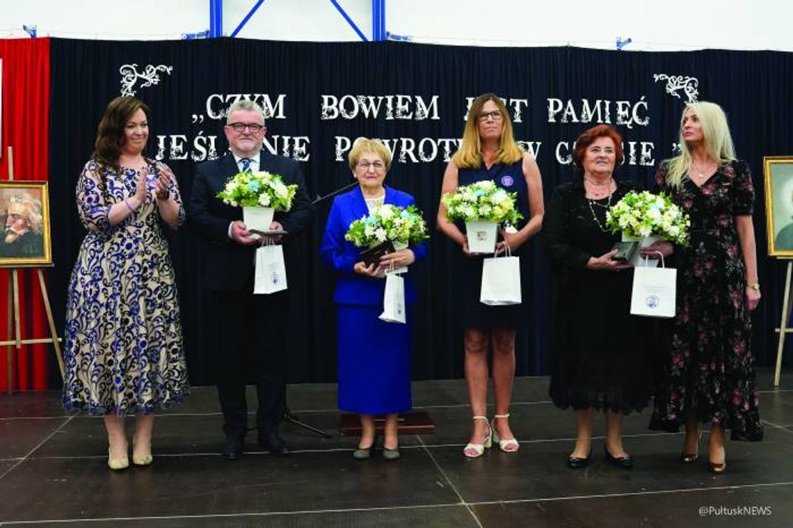 SZKOŁO, PRZETRWAŁAŚ PRZEZ DŁUGIE WIEKI*