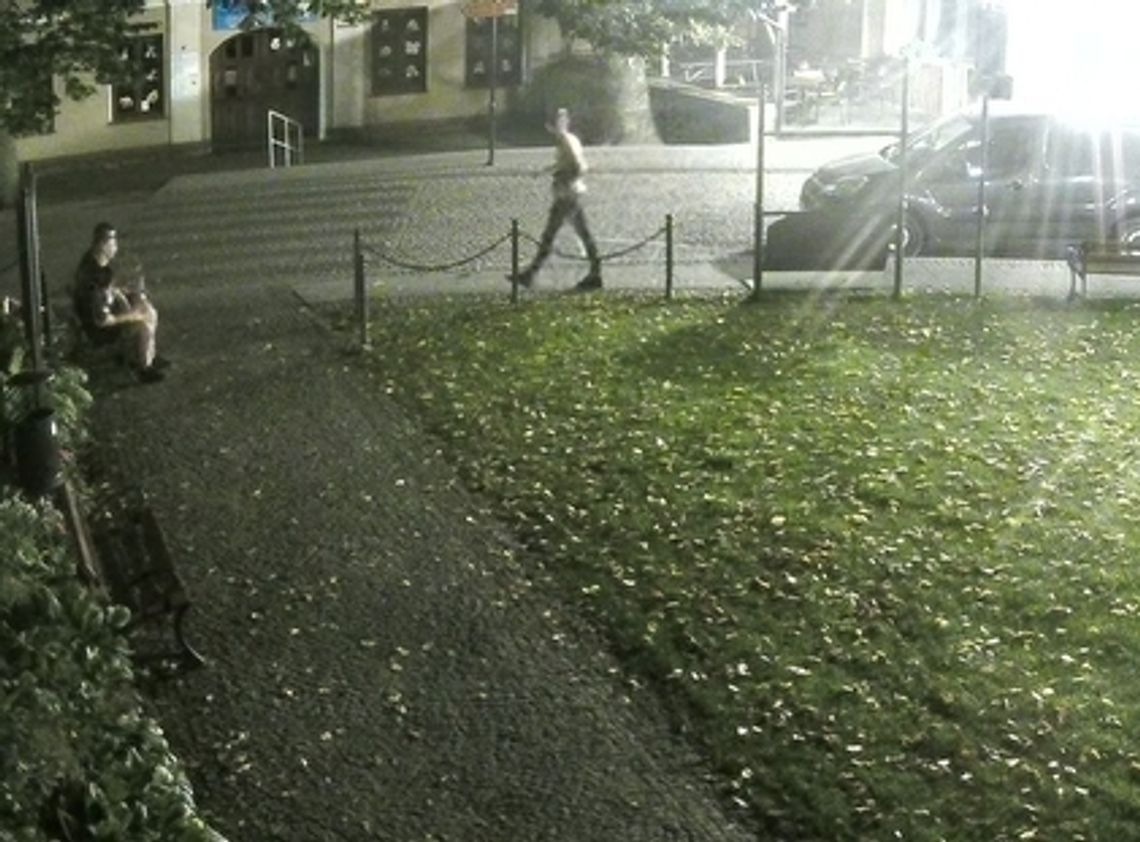 Szukają sprawców zniszczenia tablicy
