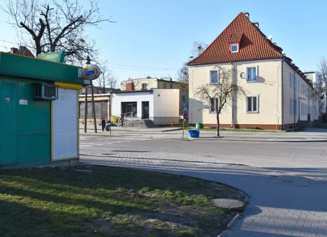 Tablica ucierpiała w wyniku kolizji
