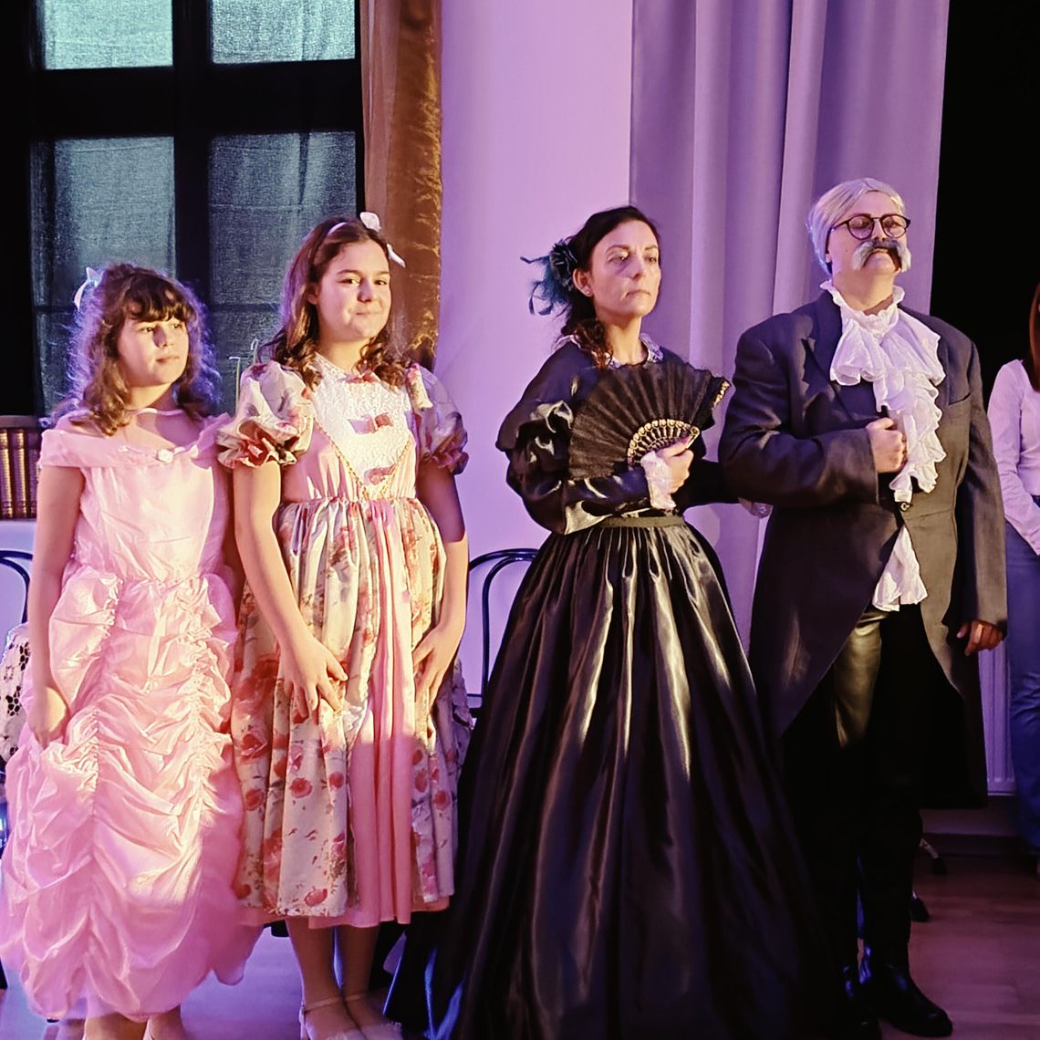 TATA PALIŁ FAJKĘ I PIŁ ALKOHOL, CZY TO JEST DOBRE? NIEEE! TATA PALIŁ FAJKĘ I PIŁ ALKOHOL, CZY TO JEST DOBRE? NIEEE!