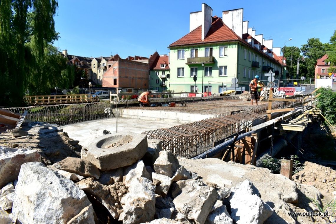 Trwa przebudowa dróg gminnych