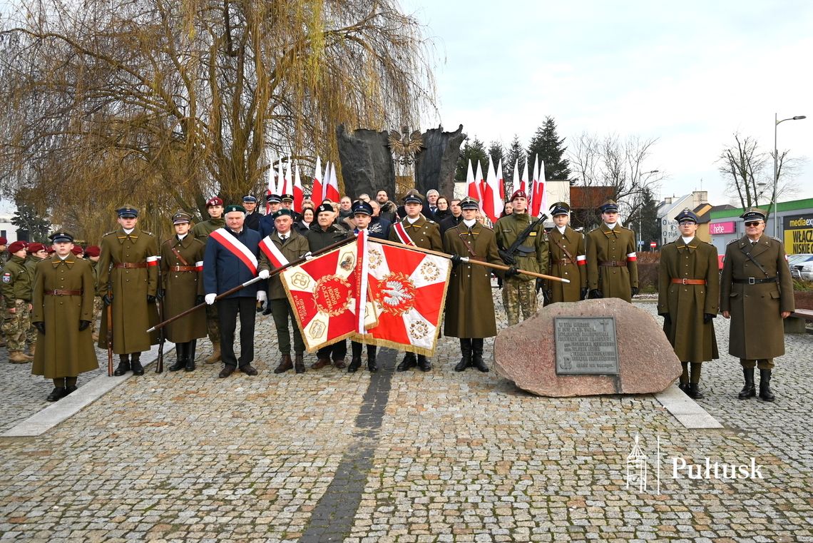 Uroczystość upamiętniająca 83. rocznicę publicznego stracenia żołnierzy Armii Krajowej Uroczystość upamiętniająca 83. rocznicę publicznego stracenia żołnierzy Armii Krajowej