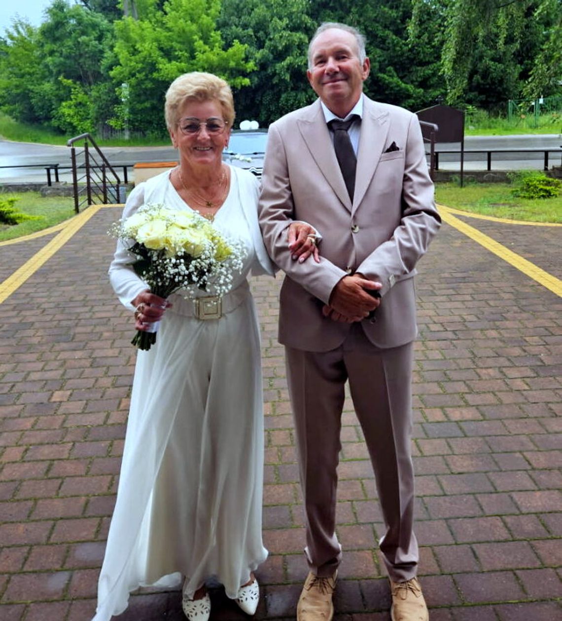 Wiesława i Bogdan na ślubnym kobiercu