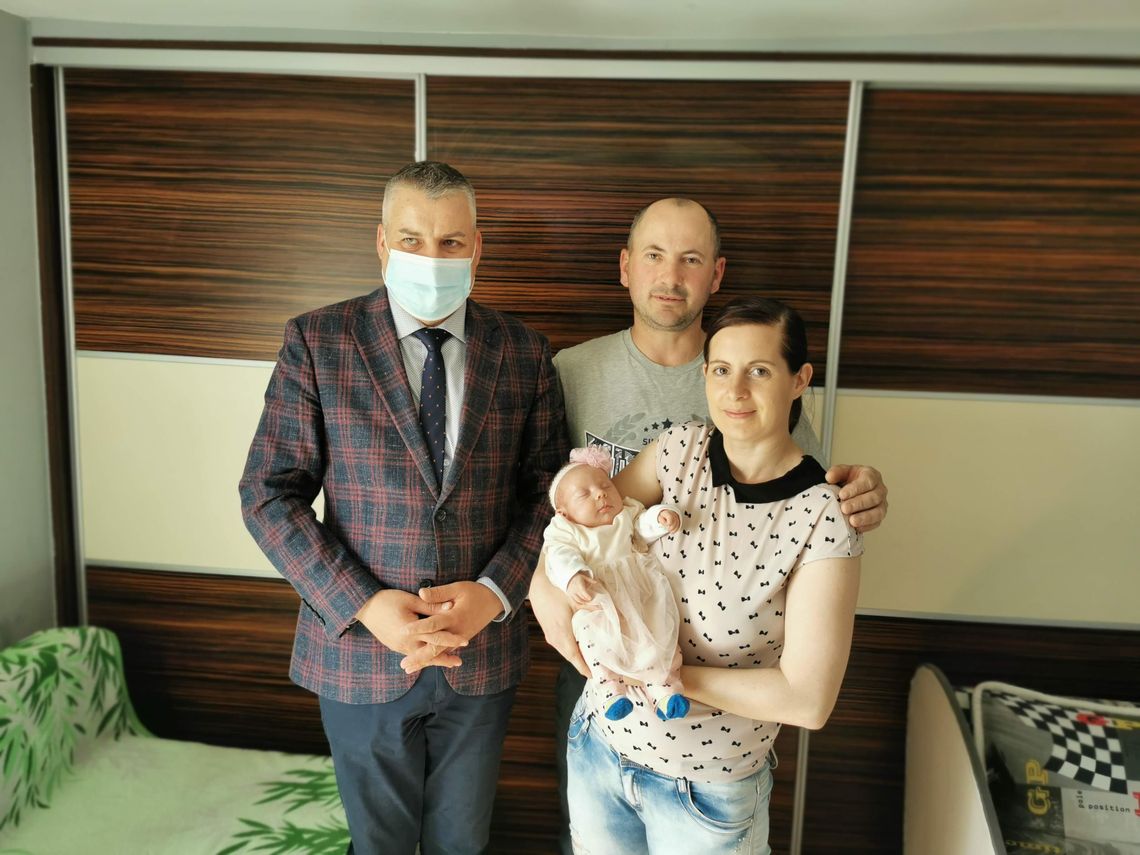 Wójt znów wita małych mieszkańców