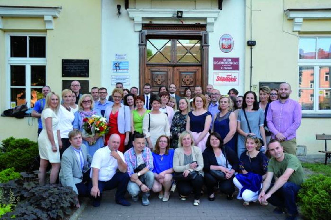 Wrócili do swojej szkoły