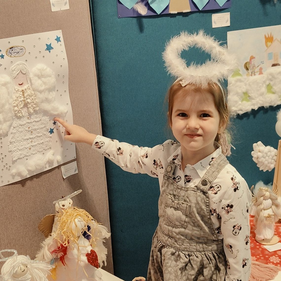 WSPÓŁCZESNY ANIOŁ W KIDS’ ACADEMY WSPÓŁCZESNY ANIOŁ W KIDS’ ACADEMY