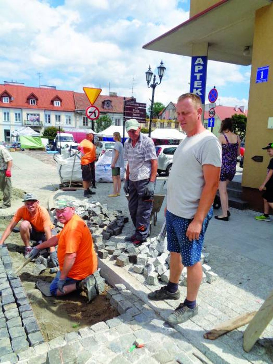 WYBRUKOWAŁ NAM ŚWIĘTOJAŃSKĄ