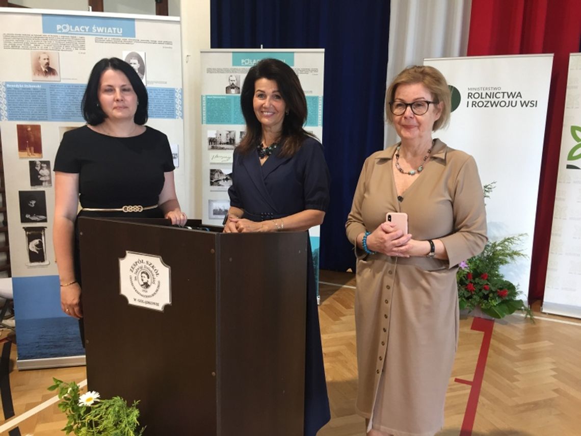 Wystawa ZNANI NIEZNANI w Golądkowie