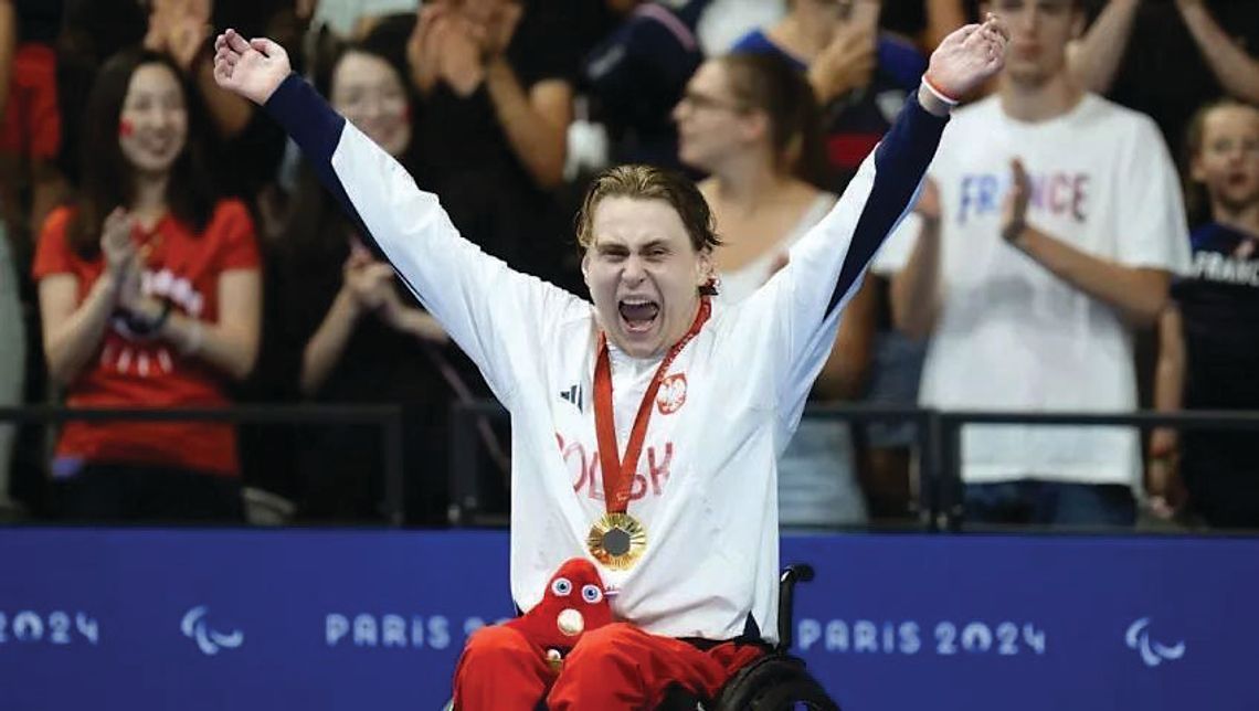 ZA MIEDZĄ: Dwa złote medale dla legionowskiego pływaka – Kamil Otowski podwójnym mistrzem olimpijskim
