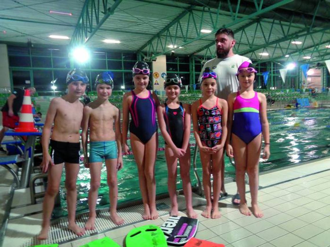 ZAPRZYJAŹNIENI Z WODĄ