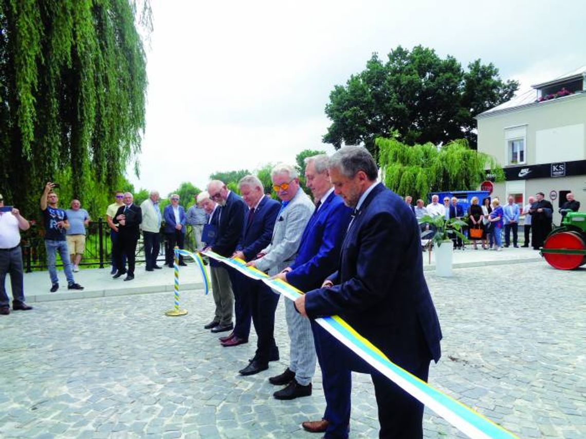 ŻEBY KOSTKA BYŁA DOBRZE ZASPOINOWANA