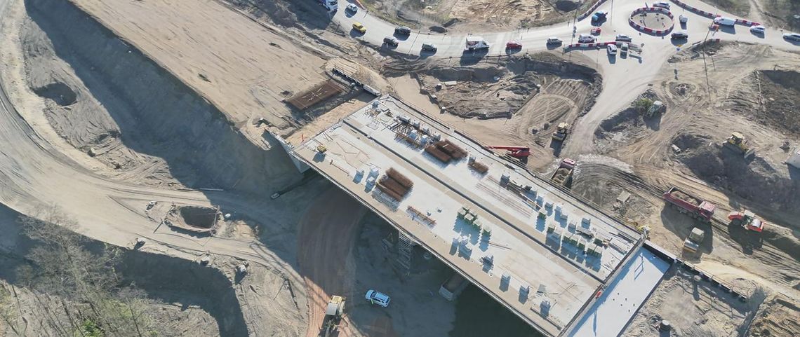 Zmiany w organizacji ruchu na budowanym węźle Zegrze Południowe