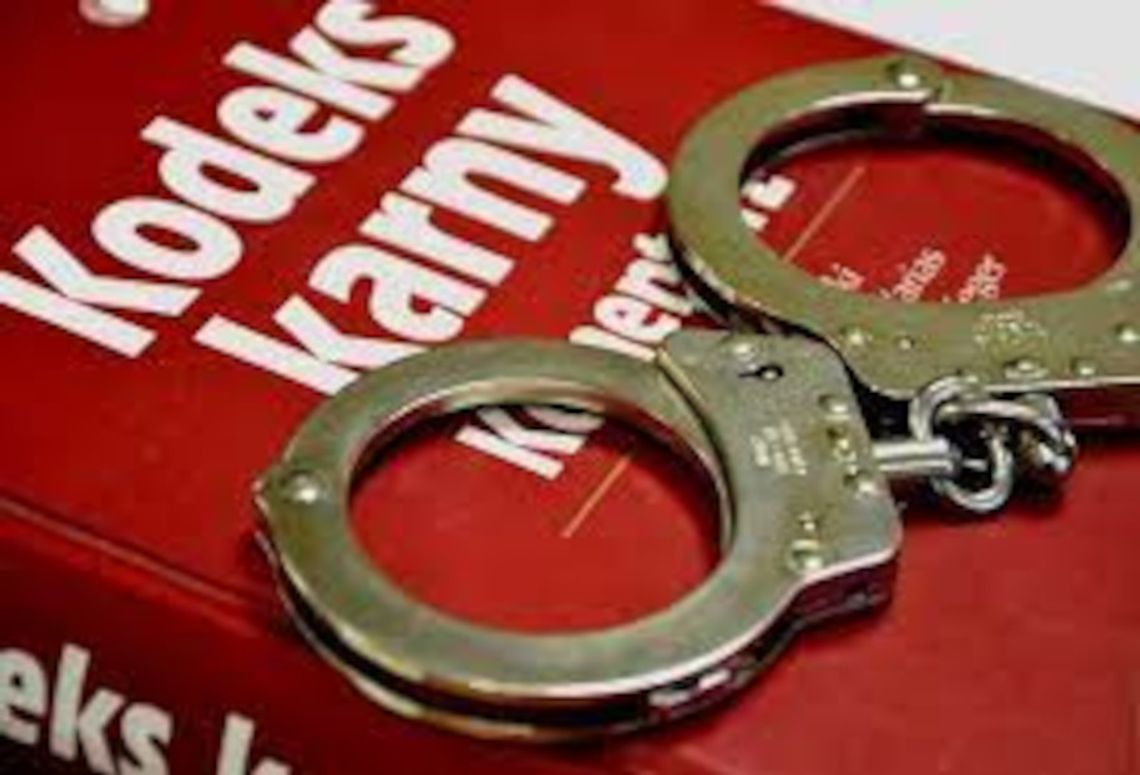 Znieważył policjantów. Miał blisko 2,5 promila alkoholu w organizmie Znieważył policjantów. Miał blisko 2,5 promila alkoholu w organizmie