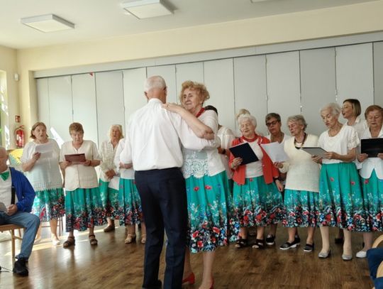 NIEDAWNO BYLIŚMY MŁODZI