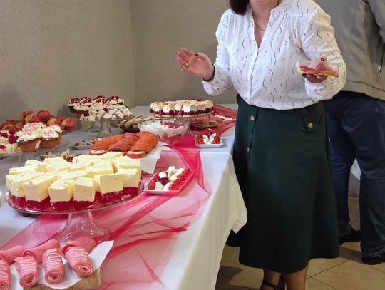 Niepodległościowe czytanie z Małymi Dębiniakami