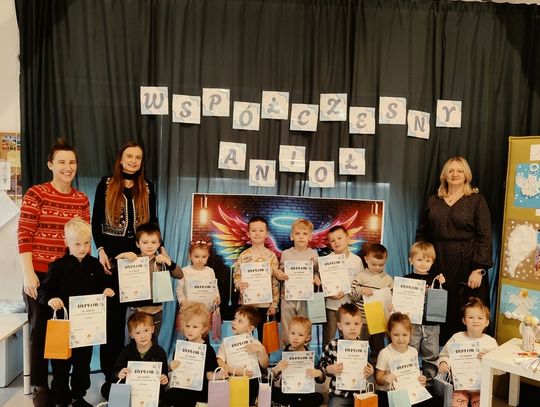 WSPÓŁCZESNY ANIOŁ W KIDS’ ACADEMY