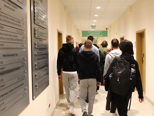 Spotkanie uczniów z Powiatowym Rzecznikiem Konsumentów