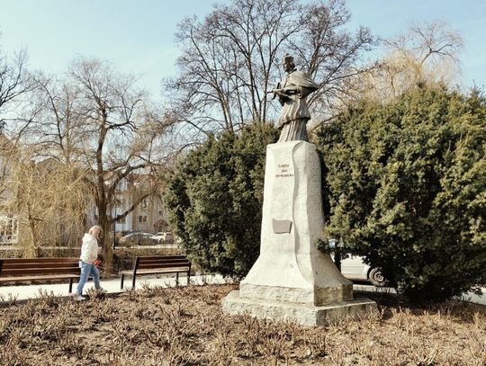 PARKI, SKWERKI, ALEJKI – WIOSENNE PORZĄDKI
